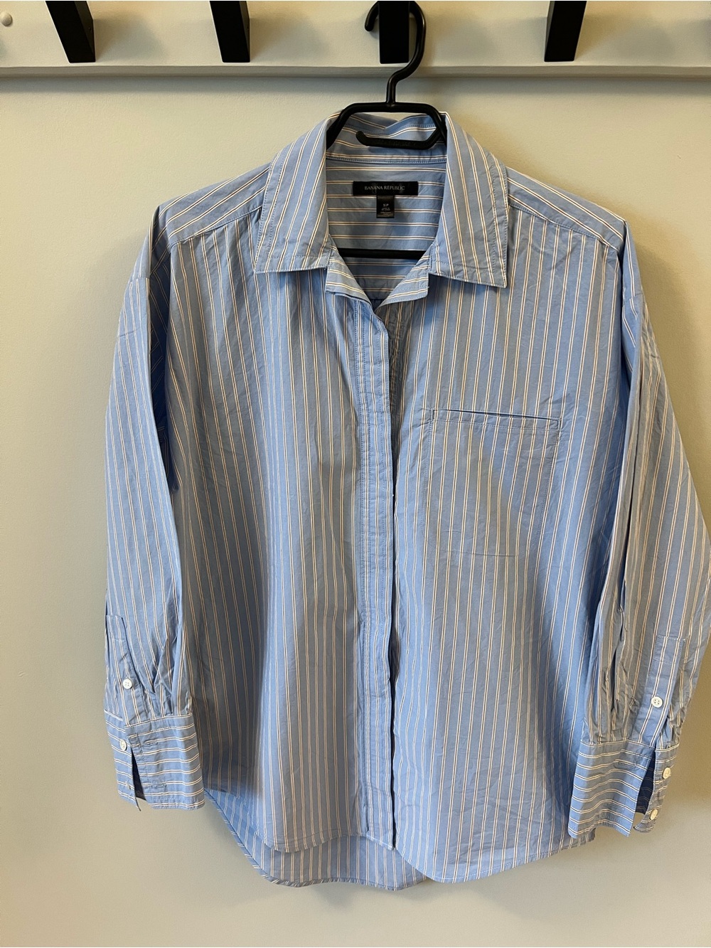 Banana Republic Blue and White Striped Button-Down Shirt